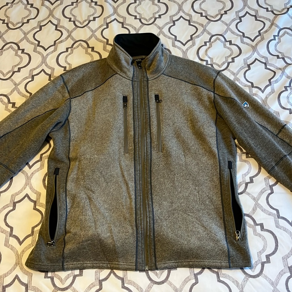 Kuhl XXL zippered jacket. Worn once. No flaws, smoke and pet free home.